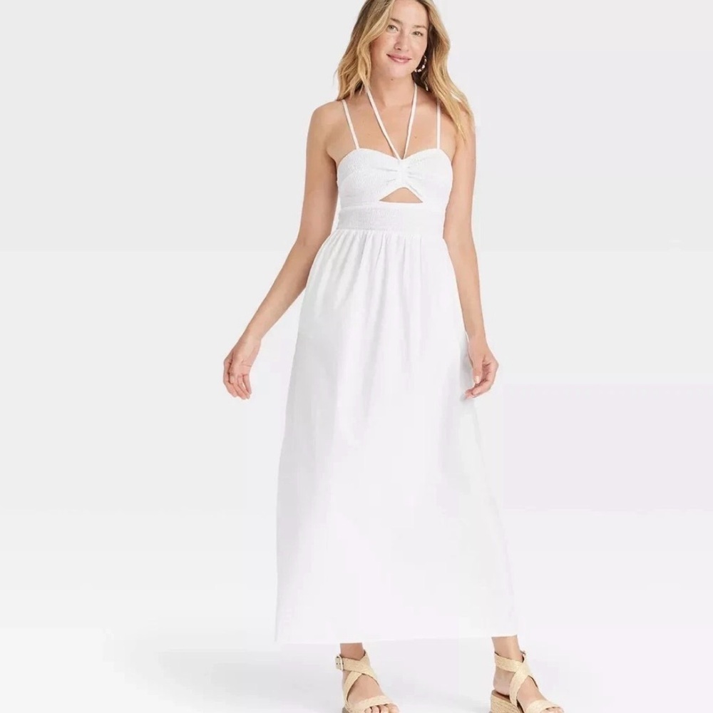 Universal Thread White Cutout Maxi Dress Size Medium